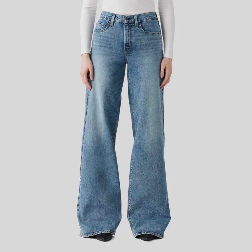 Levi's Light Blue High-Rise Wide Leg Jeans